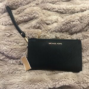 NWT Michael Kors Wallet/Wristlet